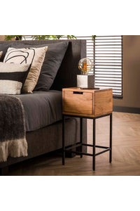 Smal nachtkastje Gerlingen met lade in acaciahout