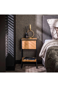 Nachtkastje Heringen met lade in acacia hout met metalen frame