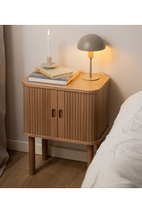 Nachtkastje Jels met schuifdeur van houten latten